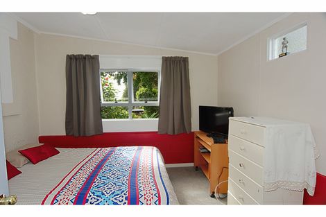 Photo of property in 70 Capes Road, Pollok, Waiuku, 2684