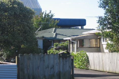 Photo of property in 27 Garelja Road, Henderson, Auckland, 0612