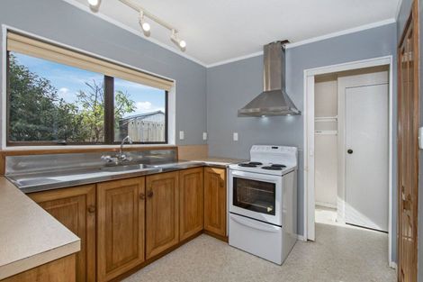 Photo of property in 3 Lilian Street, Te Kamo, Whangarei, 0112