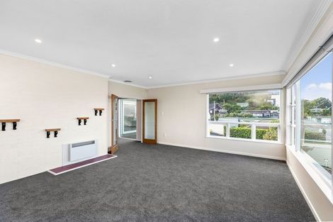 Photo of property in 77 Rangoon Street, Khandallah, Wellington, 6035