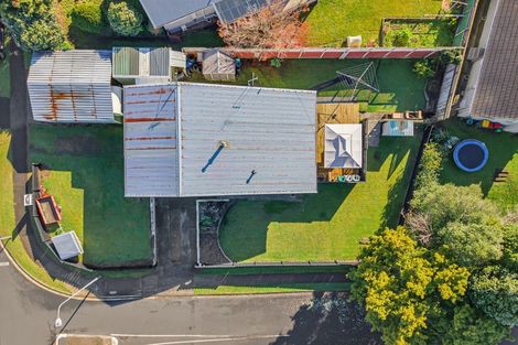 Photo of property in 1 Joanna Place, Deanwell, Hamilton, 3206
