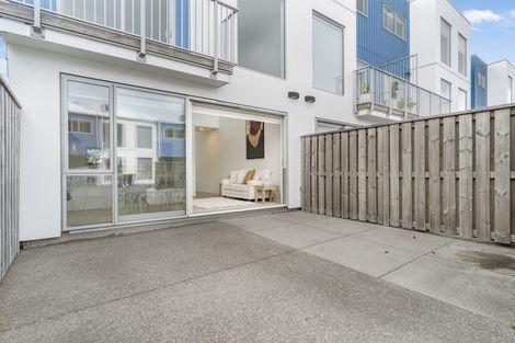 Photo of property in 31 Reynolds Place, Papamoa Beach, Papamoa, 3118