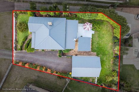 Photo of property in 27 Victoria Avenue, Waiuku, 2123