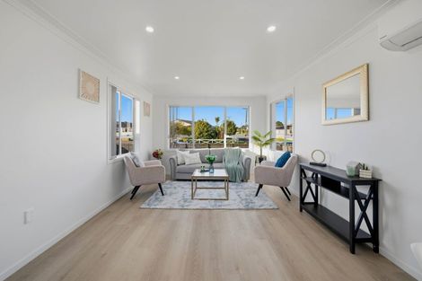 Photo of property in 12 Boon Street, Manurewa, Auckland, 2102