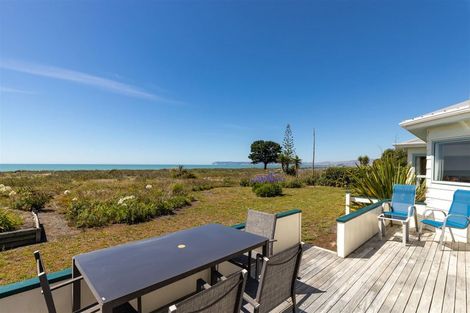 Photo of property in 64 Rarangi Beach Road, Rarangi, Blenheim, 7273