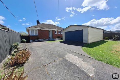 Photo of property in 73 Naenae Road, Naenae, Lower Hutt, 5011