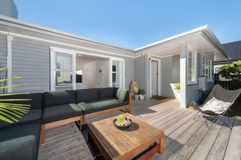 Photo of property in 69a Valley Road, Mount Maunganui, 3116