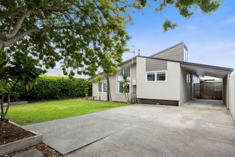Photo of property in 77a Dickson Road, Papamoa Beach, Papamoa, 3118