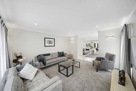 Photo of property in 33 Hinau Road, Karaka, Papakura, 2113