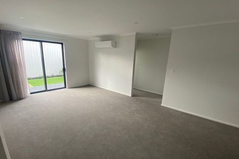 Photo of property in 44 Manarini Road, Westgate, Auckland, 0614