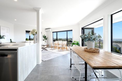 Photo of property in 21 Norton Road, Otumoetai, Tauranga, 3110