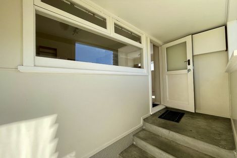 Photo of property in 78 Tauhinu Road, Miramar, Wellington, 6022