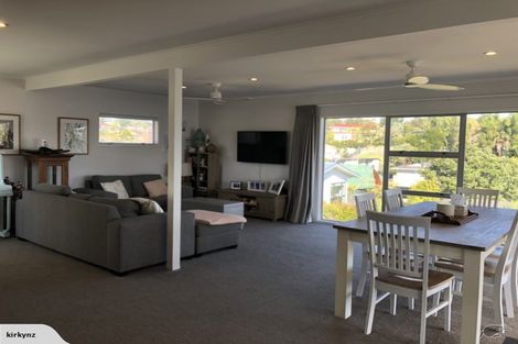 Photo of property in 11 Ripon Crescent, Meadowbank, Auckland, 1072