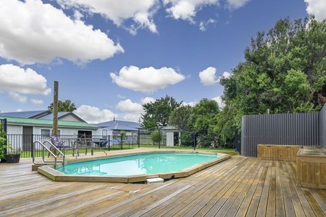 Photo of property in 205 Kenilworth Road, Mayfair, Hastings, 4122