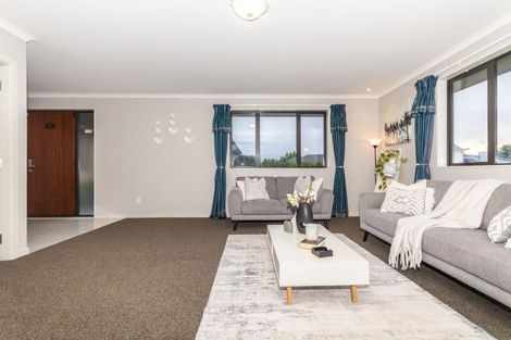 Photo of property in 55 Liberty Grove, Kelvin Grove, Palmerston North, 4414
