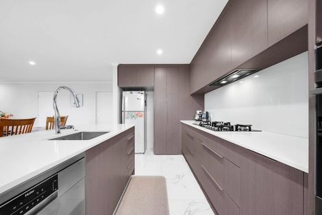 Photo of property in 16 Gibboney Place, Pokeno, 2402