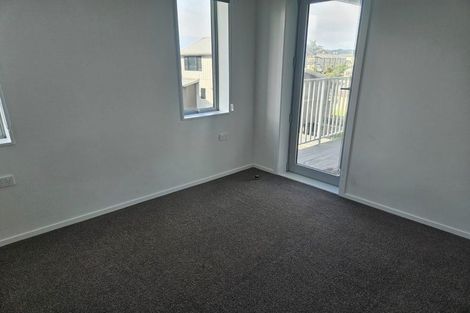 Photo of property in 206/28b Eileen Newey Place, Henderson, Auckland, 0612