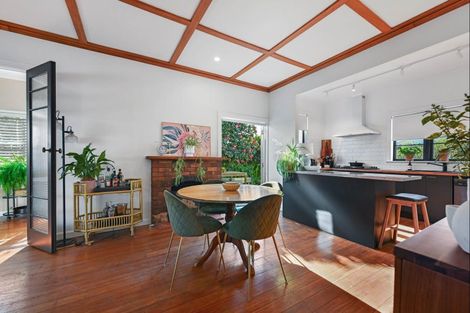 Photo of property in 8 Wha Street, Frankton, Hamilton, 3204