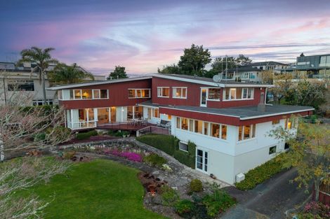 Photo of property in 144 Lake Crescent, Hamilton Lake, Hamilton, 3204