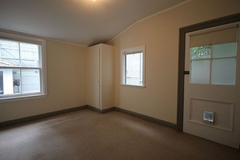 Photo of property in 22 Hanson Street, Mount Cook, Wellington, 6021