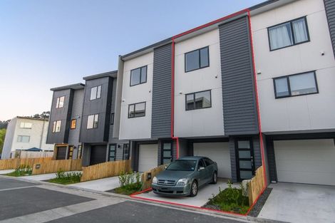 Photo of property in 16/5 Perekia Street, Albany, Auckland, 0632