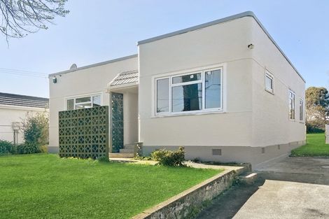 Photo of property in 12 Totara Street, Tawhero, Whanganui, 4501
