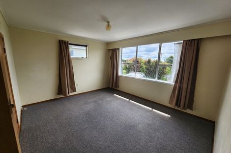 Photo of property in 41 Parrs Cross Road, Henderson, Auckland, 0612