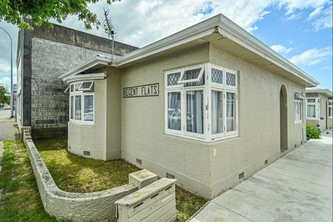 Photo of property in 402a Queen Street East, Hastings, 4122