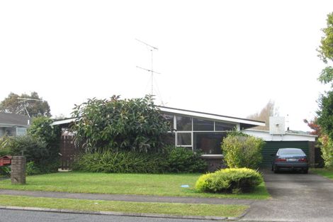 Photo of property in 12 Liam Place, Half Moon Bay, Auckland, 2012