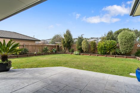 Photo of property in 215 Cheyne Road, Pyes Pa, Tauranga, 3112