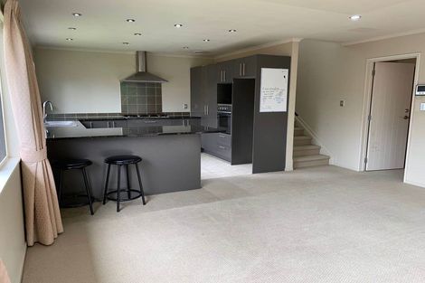 Photo of property in 9 Walnut Lane, Browns Bay, Auckland, 0630