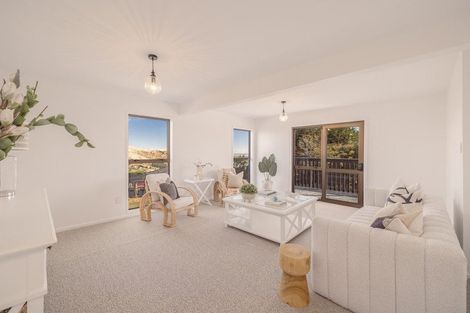 Photo of property in 240 Major Hornbrook Road, Mount Pleasant, Christchurch, 8081