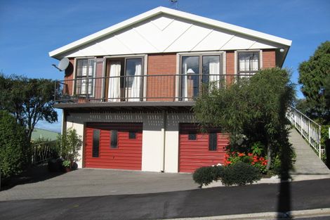 Photo of property in 1 Skibo Street, Kew, Dunedin, 9012