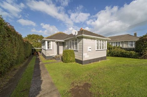 Photo of property in 53 Fairfield Road, Hawera, 4610
