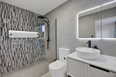 Photo of property in 66 Flint Road West, Stratford, 4332