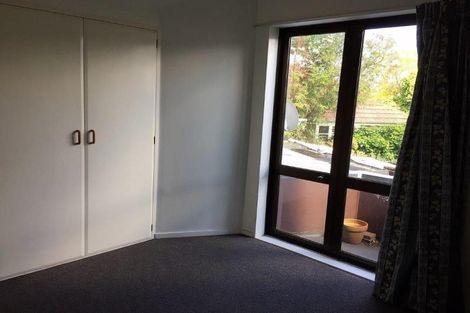 Photo of property in 2/4 Montana Avenue, Ilam, Christchurch, 8041