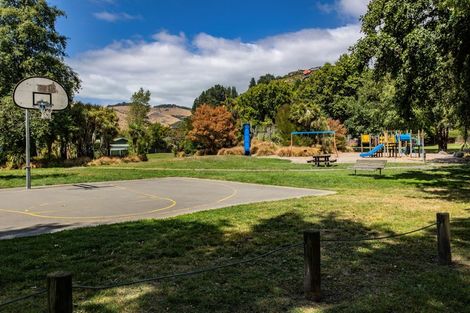 Photo of property in 22a Gunns Crescent, Cashmere, Christchurch, 8022