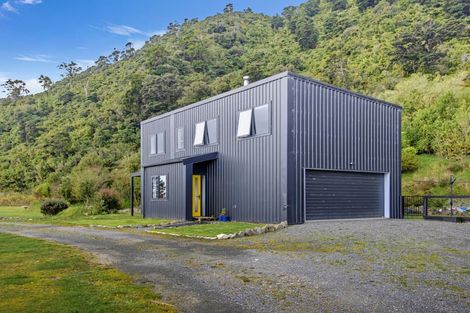 Photo of property in 2628 State Highway 6, Barrytown, Runanga, 7873
