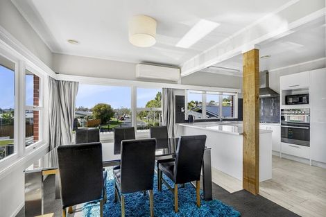 Photo of property in 35 Hinton Avenue, Forest Lake, Hamilton, 3200