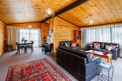 Photo of property in 35 Moyne Avenue, Milson, Palmerston North, 4414