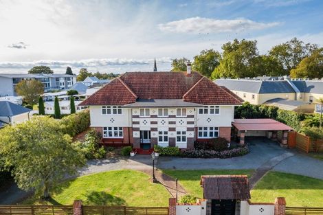 Photo of property in 70 Queen Street, Cambridge, 3434