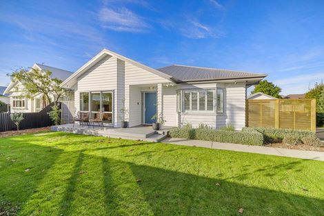 Photo of property in 36 Stapletons Road, Richmond, Christchurch, 8013