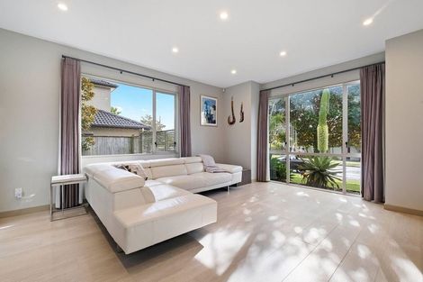 Photo of property in 42 Aberley Road, Schnapper Rock, Auckland, 0632