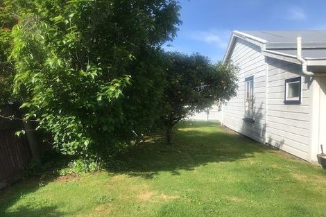 Photo of property in 52 Pembroke Street, Carterton, 5713