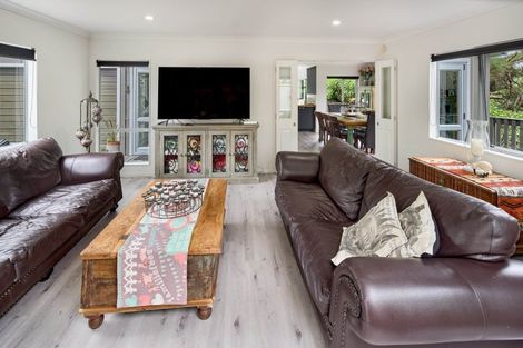 Photo of property in 15 Charlotte Way, Raumati South, Paraparaumu, 5032