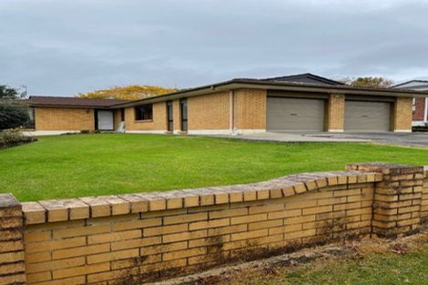 Photo of property in 33 Cromdale Avenue, Highland Park, Auckland, 2010