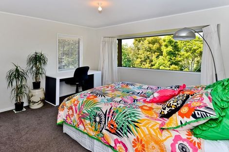 Photo of property in 41 Marywil Crescent, Hillcrest, Auckland, 0627