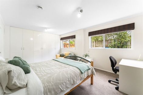 Photo of property in 79 John Downs Drive, Browns Bay, Auckland, 0630