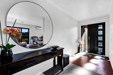 Photo of property in 10a Kororako Grove, Whalers Gate, New Plymouth, 4310