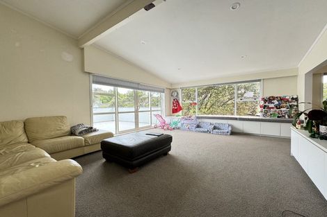 Photo of property in 4 Chorley Grove, Churton Park, Wellington, 6037